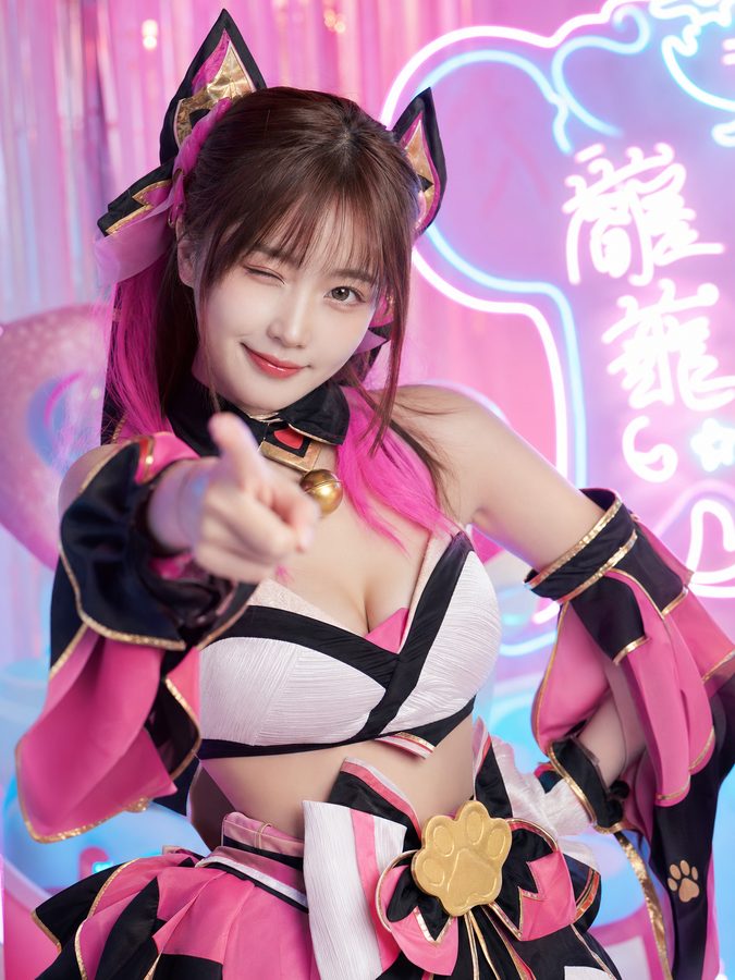 AI换装工坊 动漫文化视频